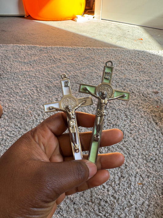 Hand Cross